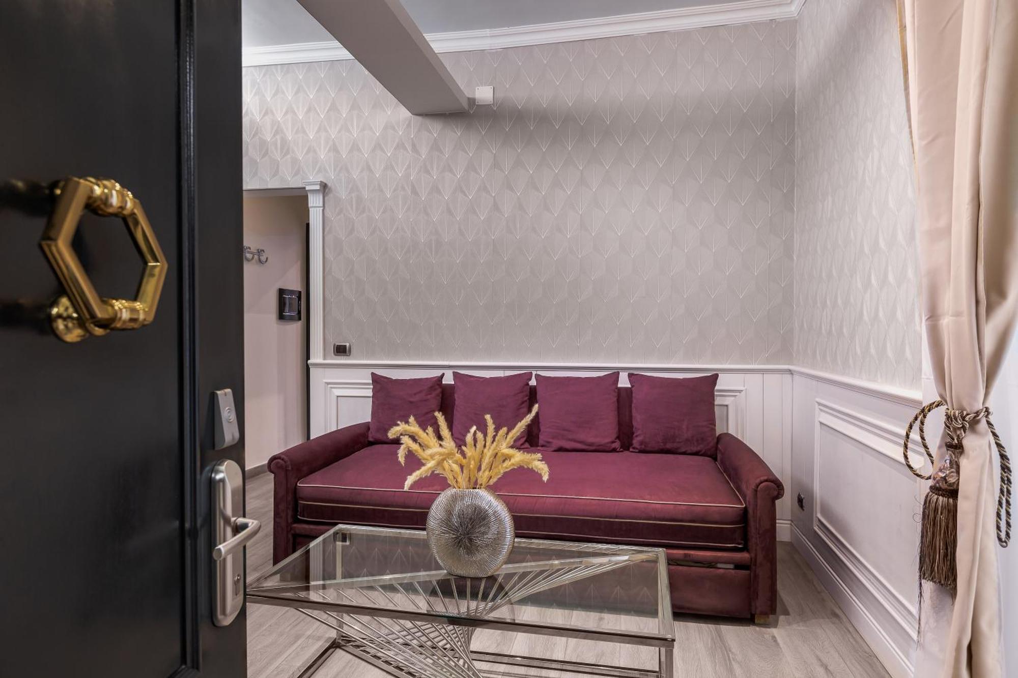 Daphne Suites — Photos 1